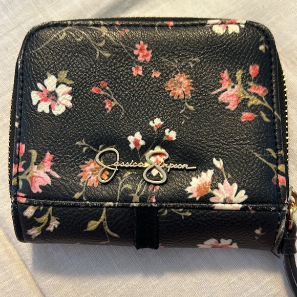 Jessica Simpson blk purse w/gold accents, feather charm, and matching wallet - Picture 4 of 6